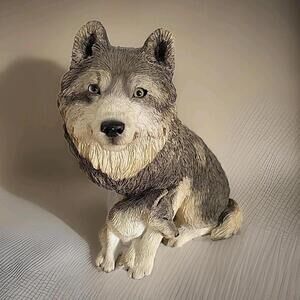 Vintage SANDICAST FF550 Wolf & Pup, Gray - Hand Cast & Painted